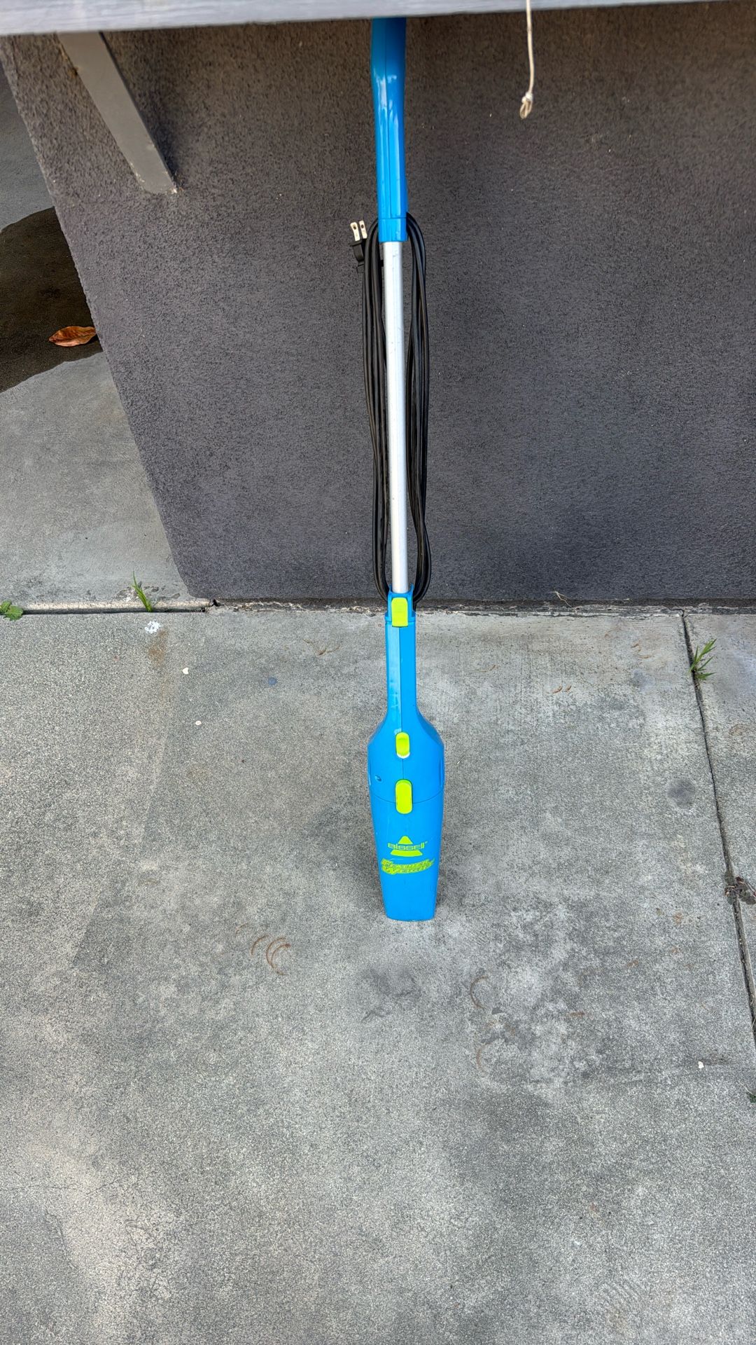 Bissell Featherweight Vacuum