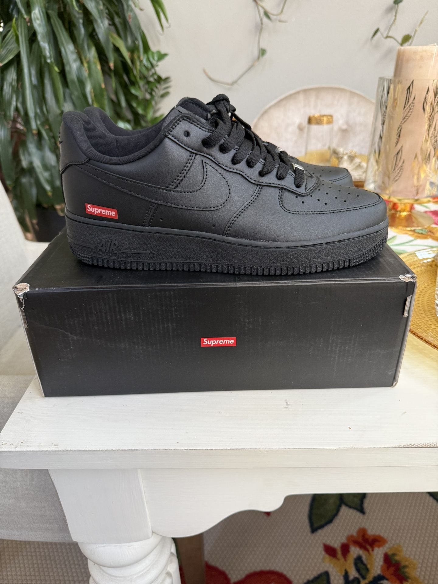 All Black Nike x Supreme Airforce 1