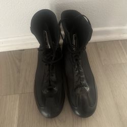 Title Boxing Shoes, Size 9