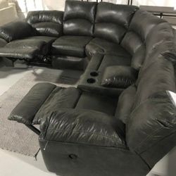 Tambo Gray 2 PC Reclining Sectional Couch