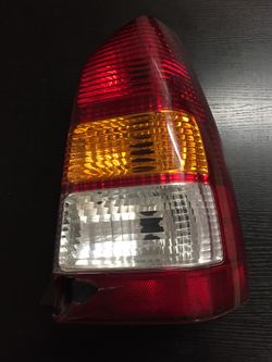 2001 Mazda Tribute ES passenger tail light