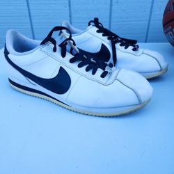 Nike Cortez