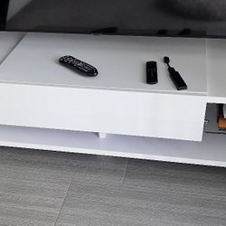 Tv Stand / Coffee Table 