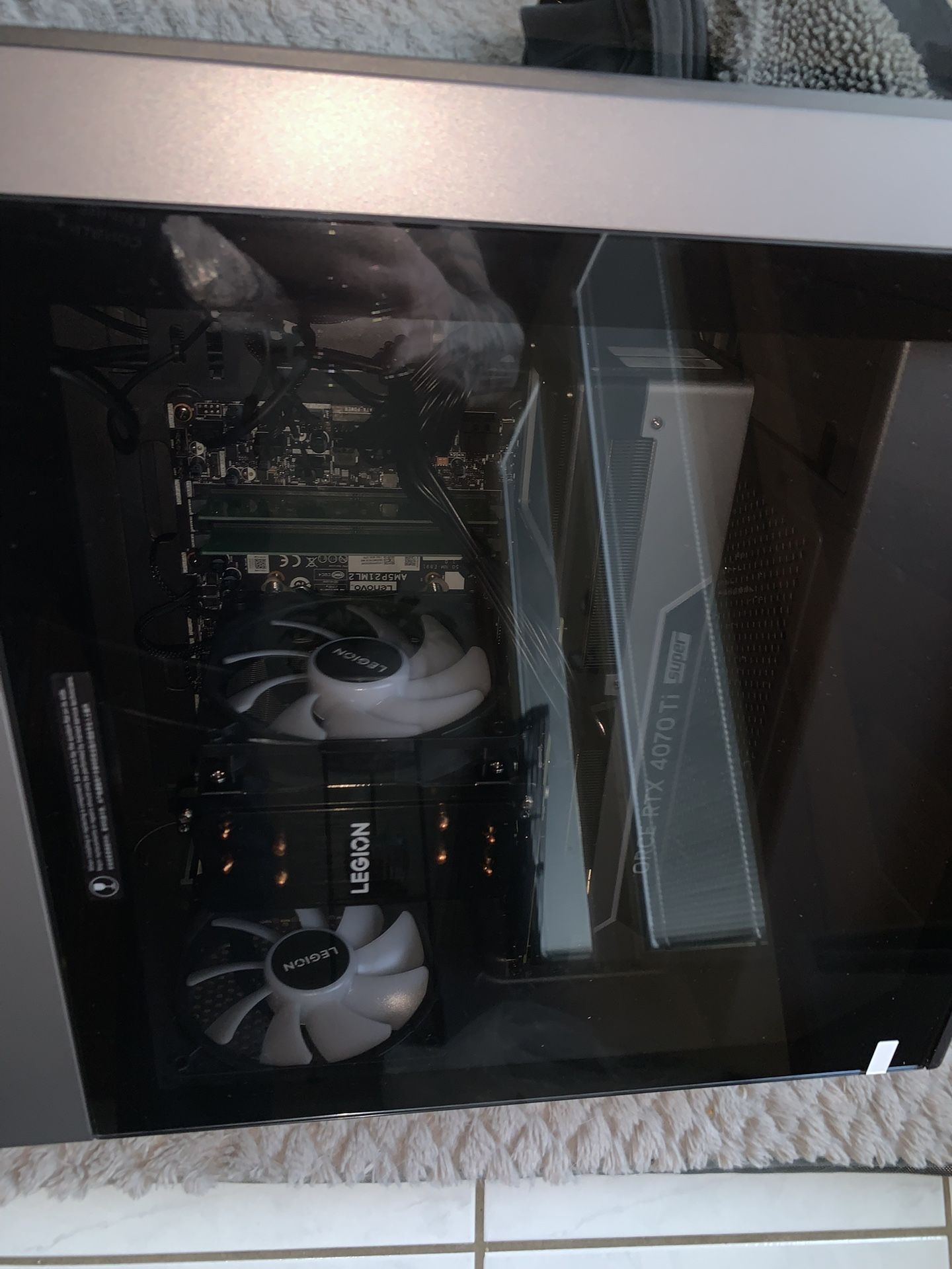Lenovo Legion Tower 7i Gen 8 With 27” Ultra Gear Monitor