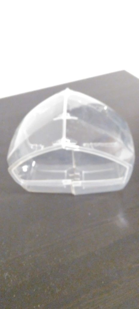 $5 *** BIRD FEEDER