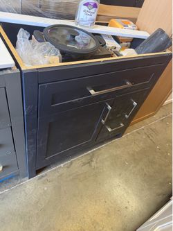 36 in base cabinet $149