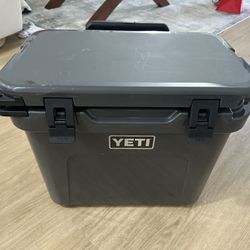 YETI Roadie 32 Cooler