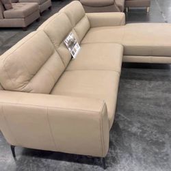 New Top Grain Genuine Leather Sectional Couch / Free Delivery 