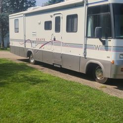 2000 Winnebago Brave