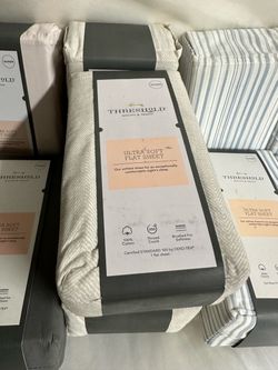 100 % Cotton Flat Sheets ( Queen size only available)