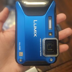 NEW - Panasonic Lumix DMC-TS6 - Waterproof Ultra Rugged Camera - WIFI and GPS