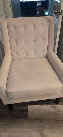 Accent armchair