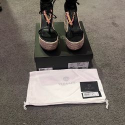 Versace Nero Oro Caldo 