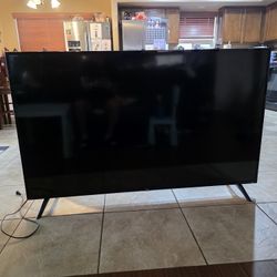 Roku TV 65"