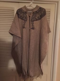 Women's Cape