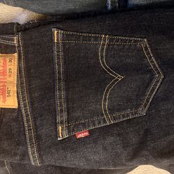 Levi ‘s pants