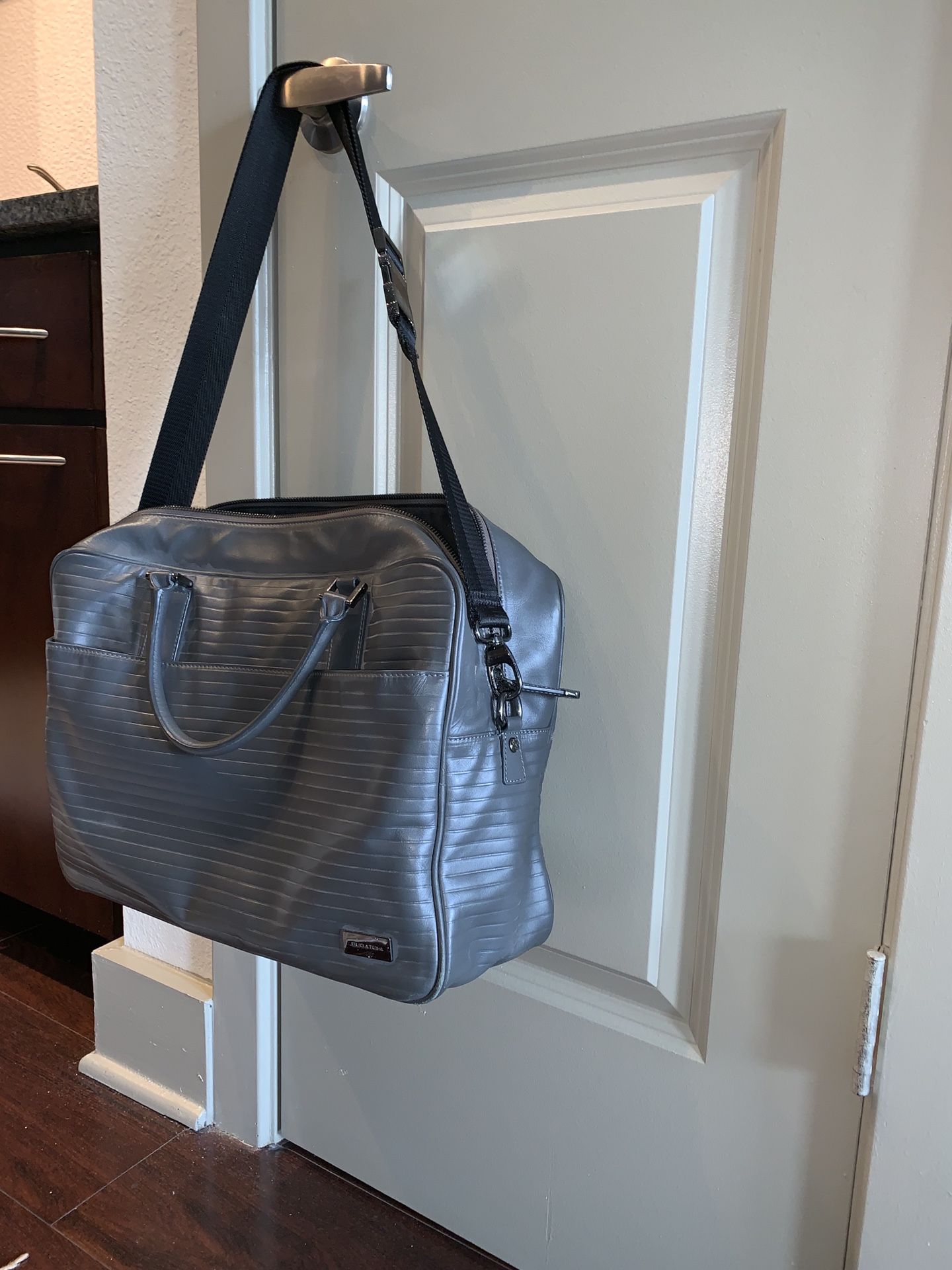 Bugatchi Messenger Bag