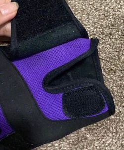 Motorcycle gloves