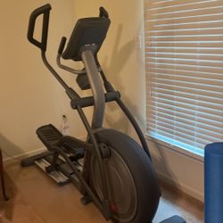 Freemotion 645 Fitness Elliptical 