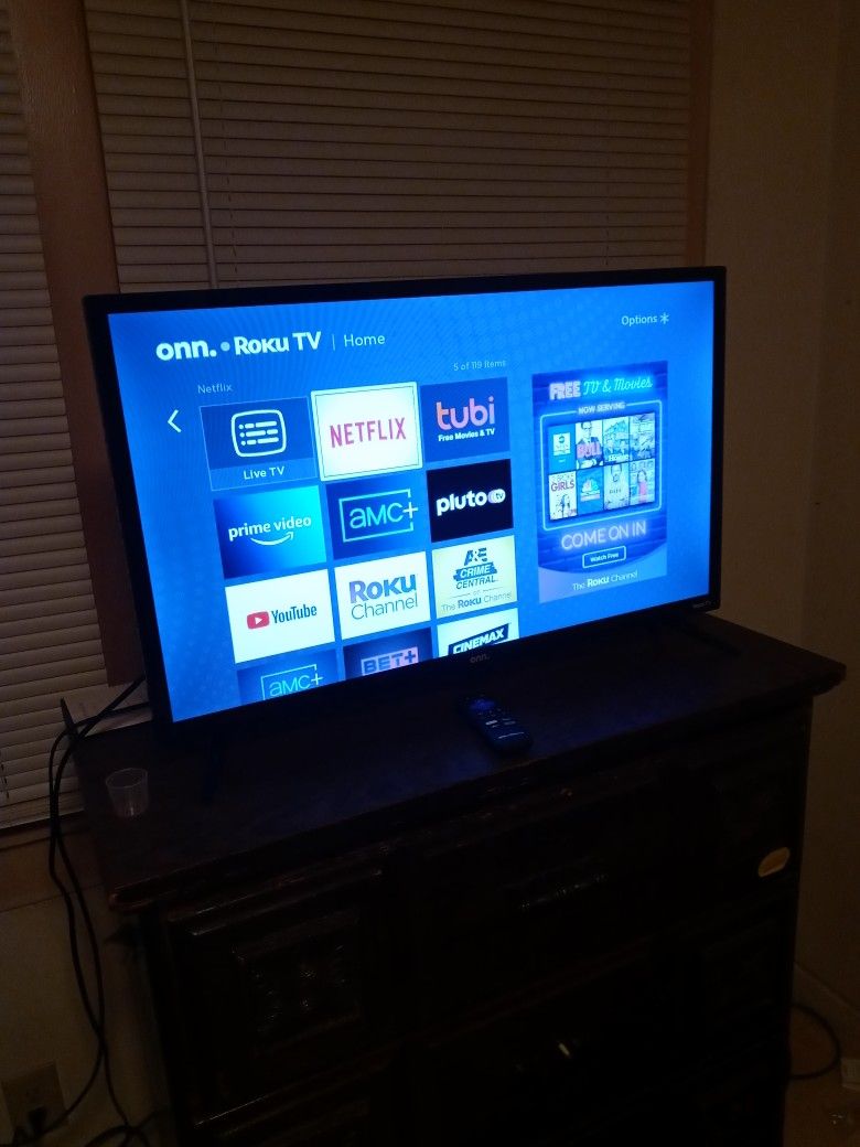 Roku Tv HD Smart TV 32"