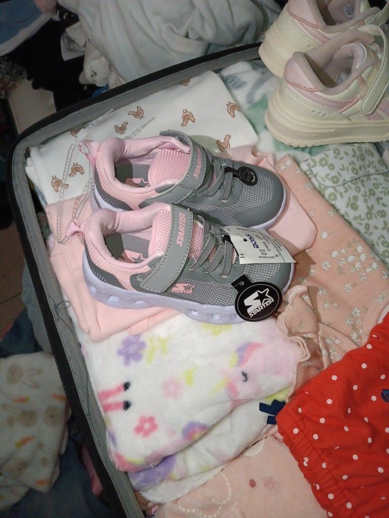 starter, pink with gray and white, size 8