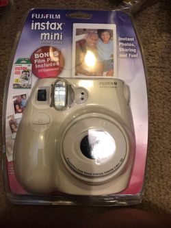Fuji insta mini instant camera