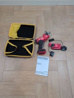 Craftsman 20V prunner