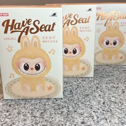 POPMART - Have a Seat Vinyl Plush LABUBU 