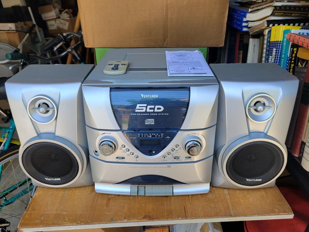 Home BookShelf Stereo - 5 CD Carousel Cassette Player AM/FM