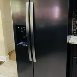 Whirlpool Refrigerator Black Stainless