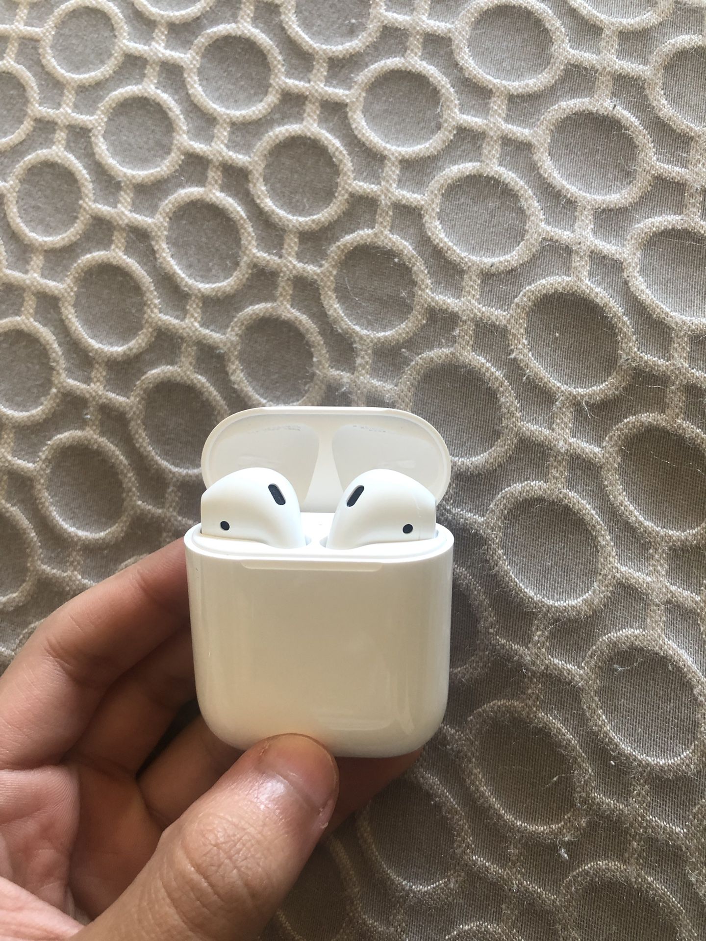 NOT APPLE Earbuds Headphones Headset Mobile Airpods