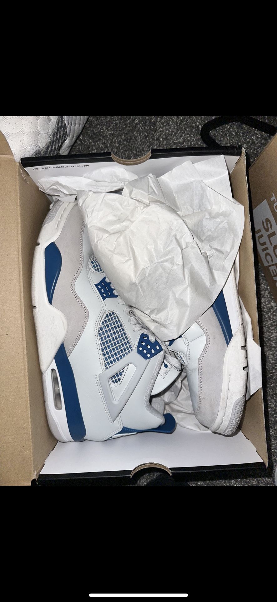 Jordan 4 Retro Military Blue