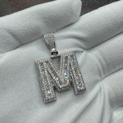 A Moissanite Initial in Sterling Silver with a CTW of 3.10 in Bugget Style