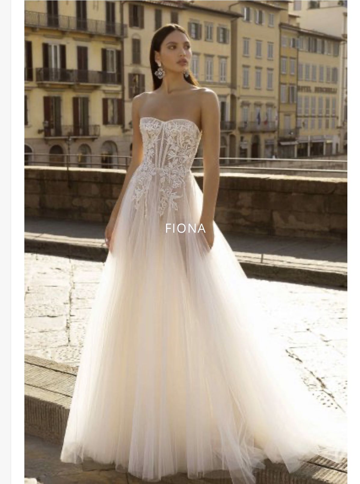 Berta Muse Wedding dress