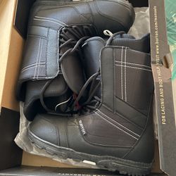 Size 11 Men’s Snow Boots