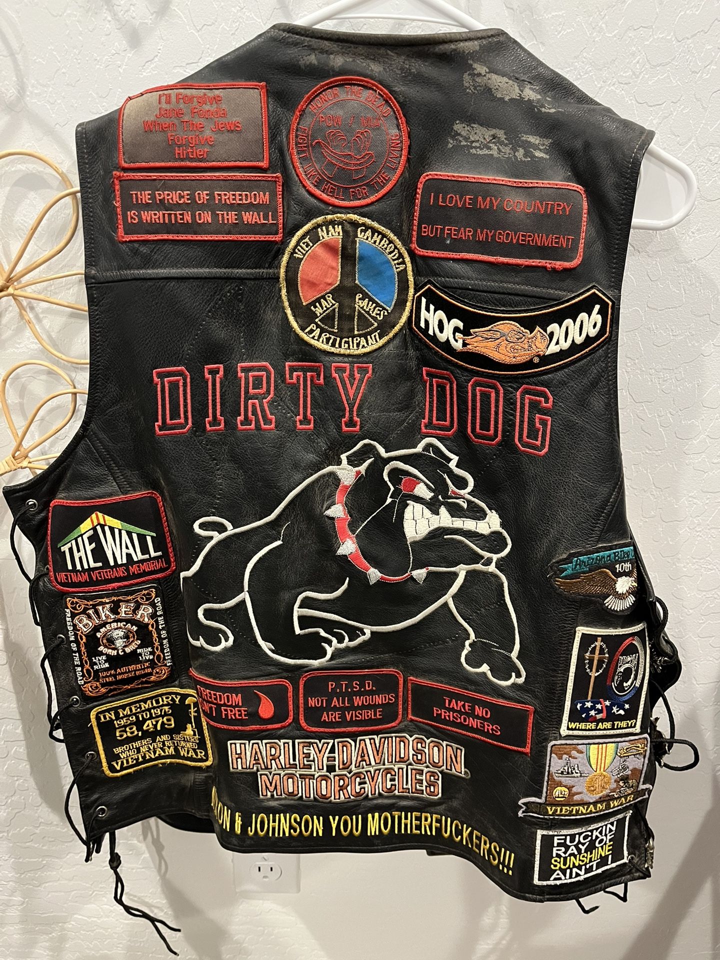 2 Vintage Harley Davidson Black Leather Motorcycle Vest Jacket Patches & Pins Vietnam POW