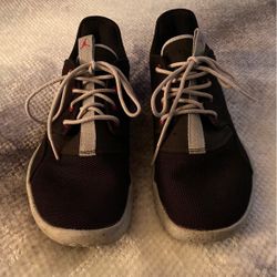 Jordan Eclipse Size 7y Lightweight