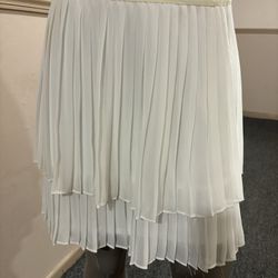 Lauren Conrad White Mini Skirt -Small
