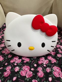 Hello kitty purse