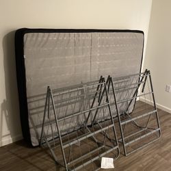 Queen Size Bed Metal Foundation 