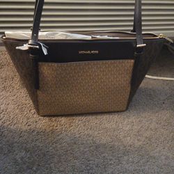 Brand New Michael Kors Purse