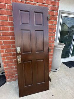 Luxury door, with mirror and solid wood