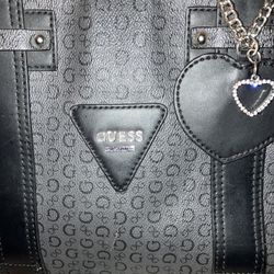 Guess Purse!!