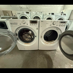Whirlpool Gas Washer and dryer set “27 ( Lavadora Y Secadora )