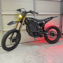 2025 - 21 KW Surron Ultra Bee 