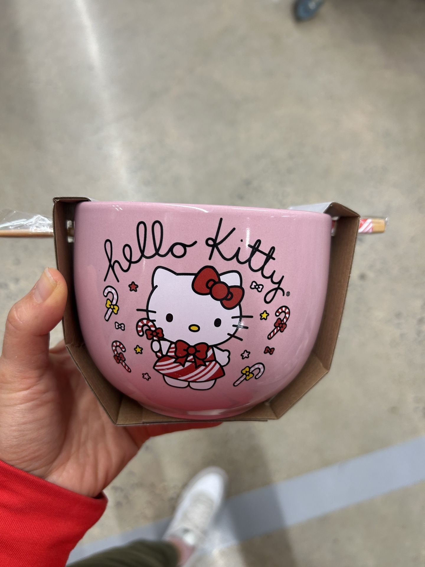 NWT Hello Kitty ceramic bowl with chopsticks set