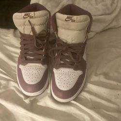 Air Jordan HIGH OG Mauve