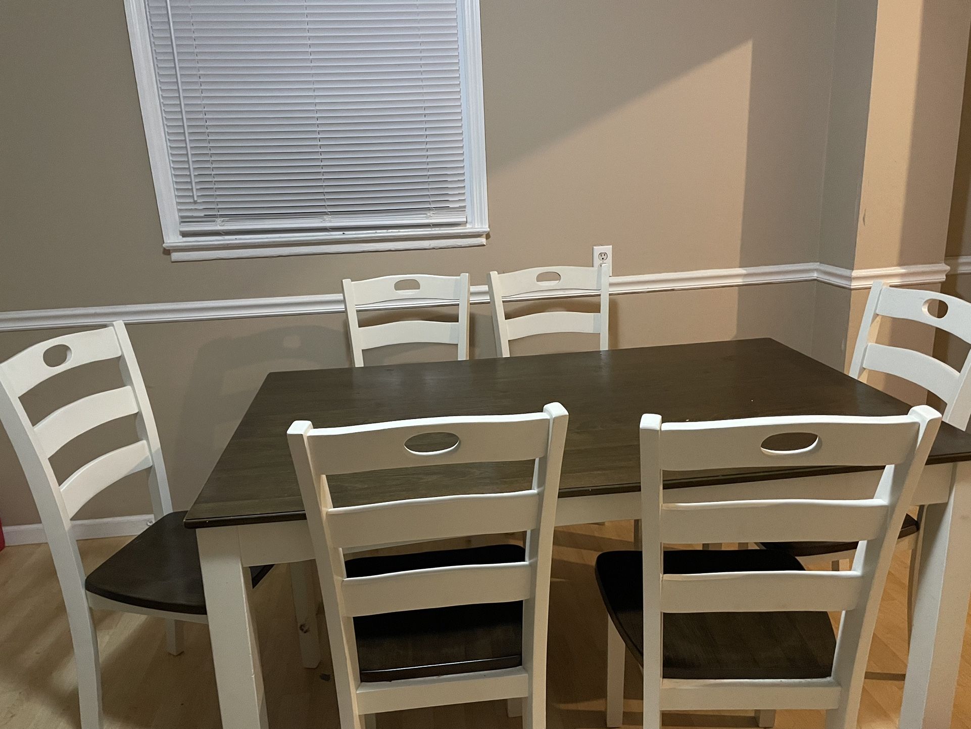 Kitchen Table