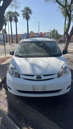 2009 Toyota Sienna