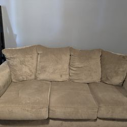 Couch/ Sofa
